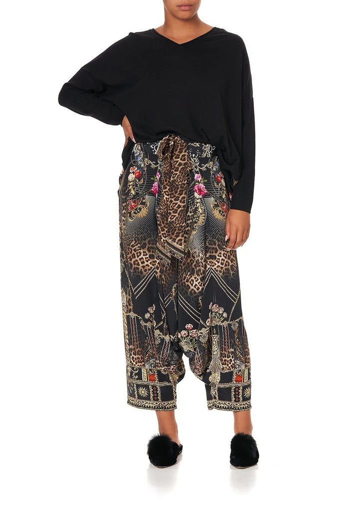 CAMILLA "no. 8 Gothic Goddess V neck" Jumper