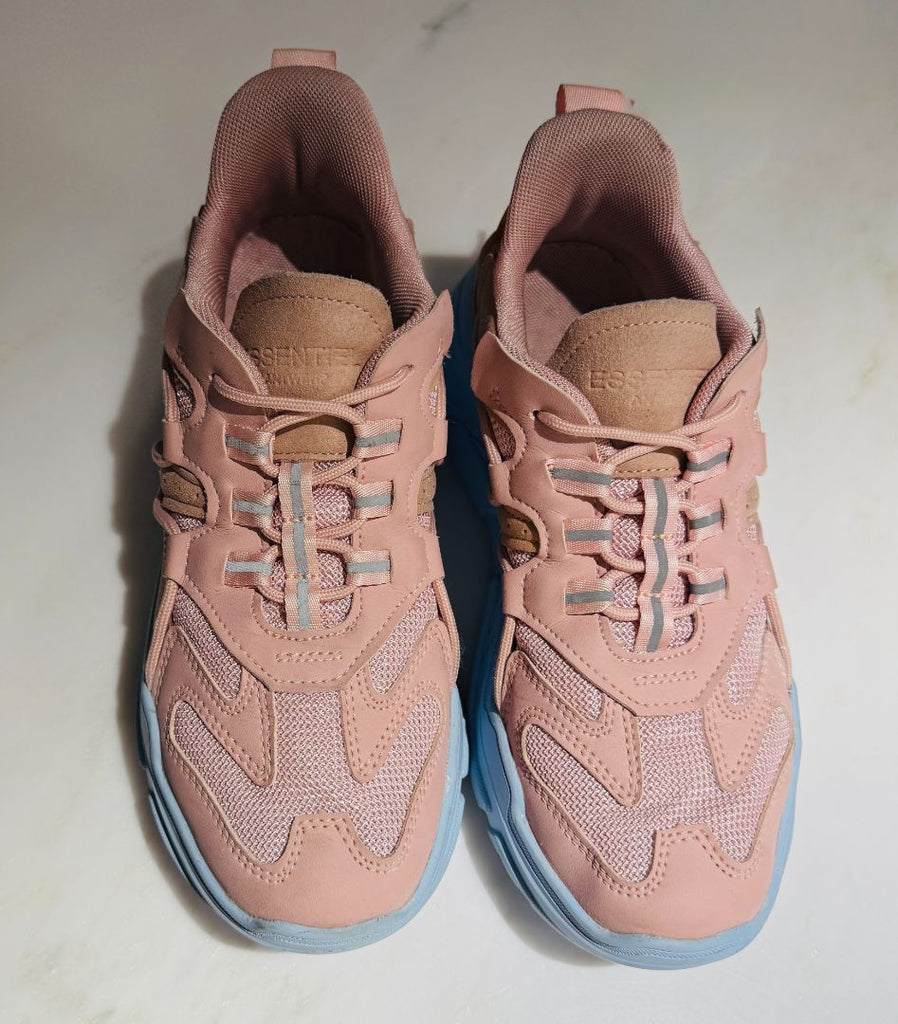 ESSENTIAL ANTWERP 'Cojack' Sneaker