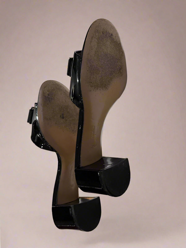 SALVATORE FERRAGAMO 'Yara Bow"  Sandals