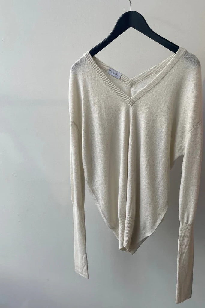 OCTOBER REIGN "Double V Neck" Cashmere Sweater