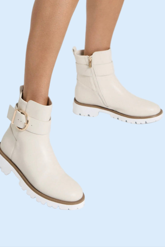 NICOLE REBSTOCK "Axon" Ankle Boots
