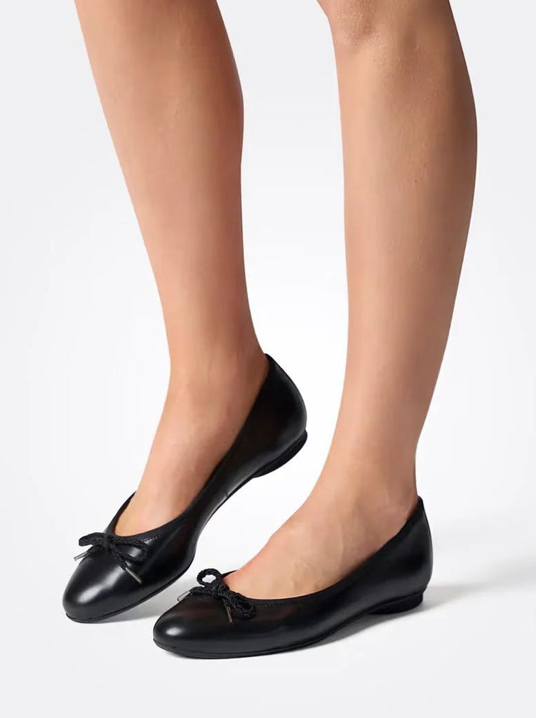 PAUL GREEN "Tilly" Leather ballet flats